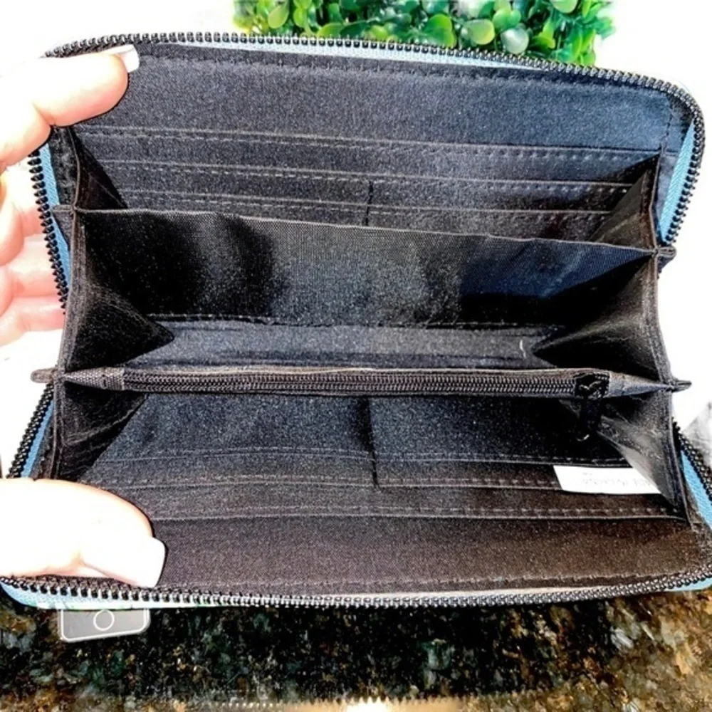 Sasha New York Tropical Pineapple Floral Wallet NWT